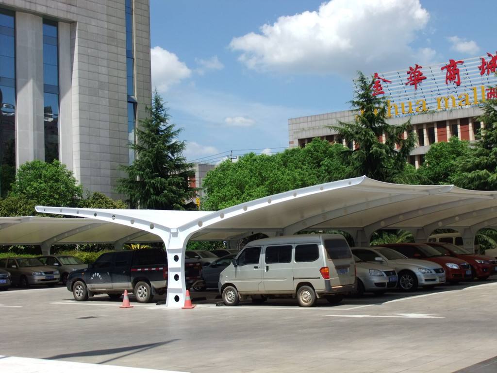 膜結(jié)構(gòu)汽車棚