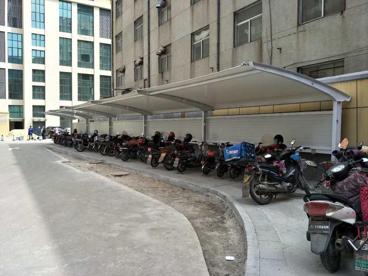 電瓶車棚